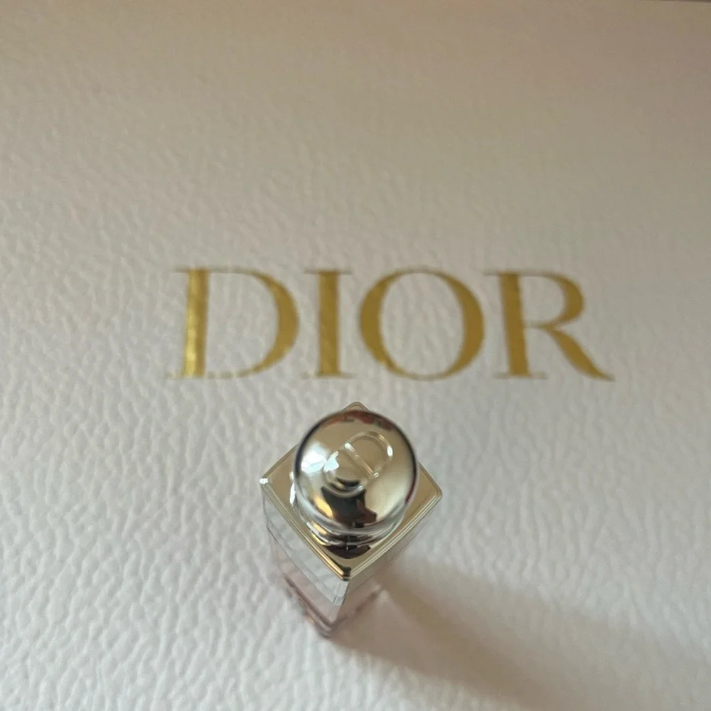 NWOT Dior addict lip gloss - pink - Picture 2 of 3